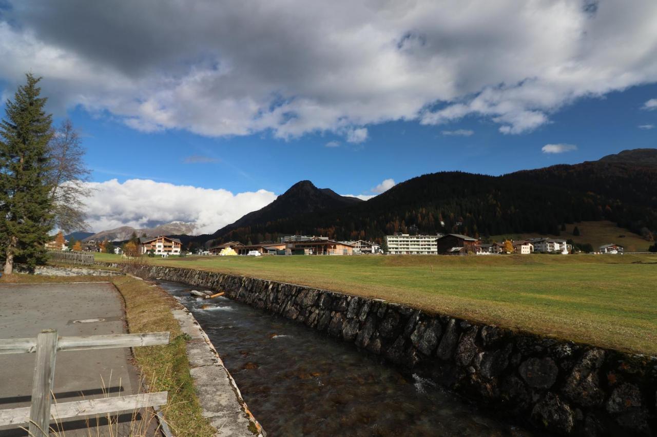 Golf Apartments - Schmid ダヴォス・プラッツ エクステリア 写真