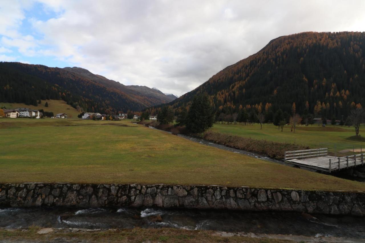 Golf Apartments - Schmid ダヴォス・プラッツ エクステリア 写真